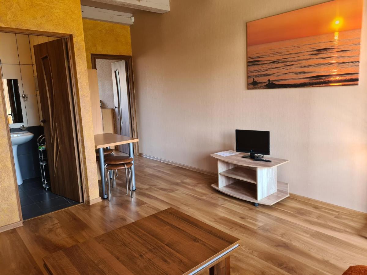 Pajurio Vingis Aparthotel Palanga Bagian luar foto