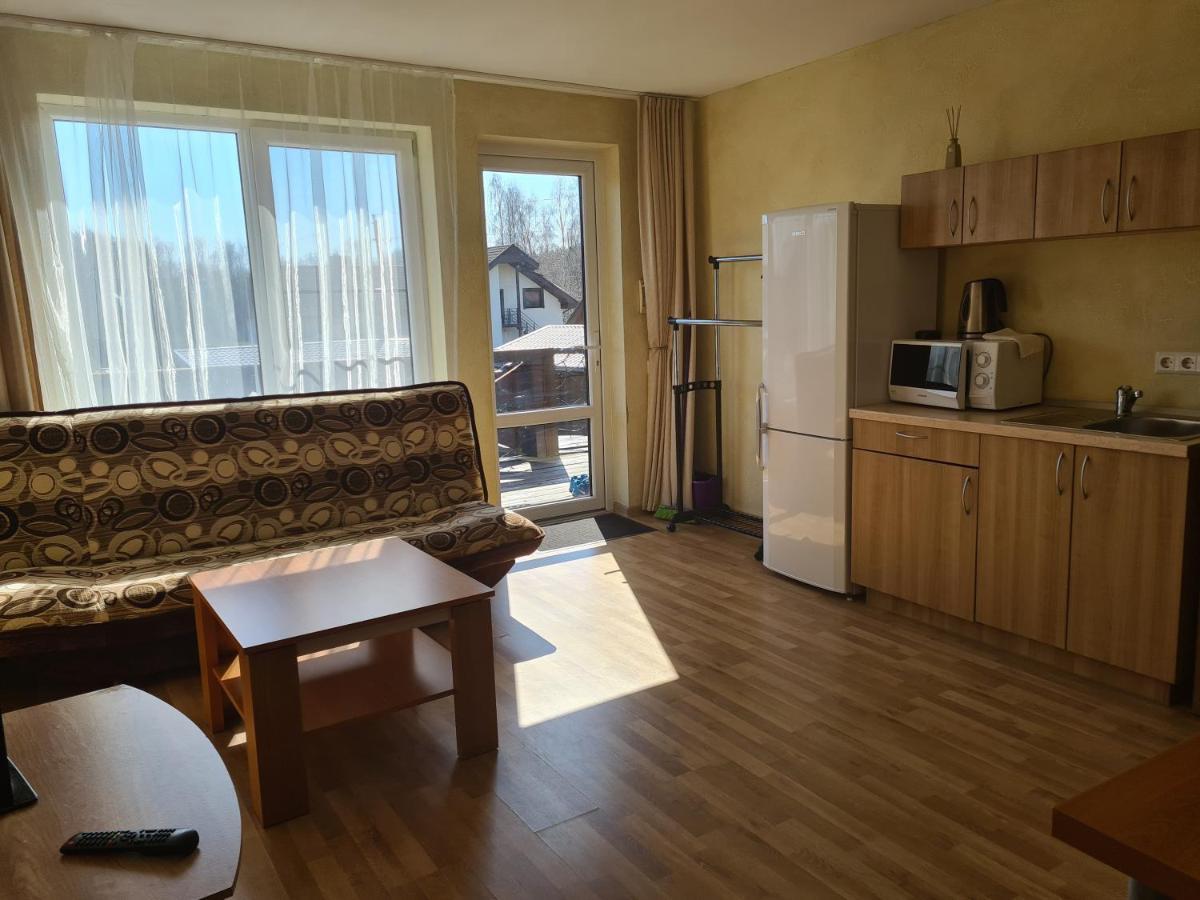 Pajurio Vingis Aparthotel Palanga Bagian luar foto